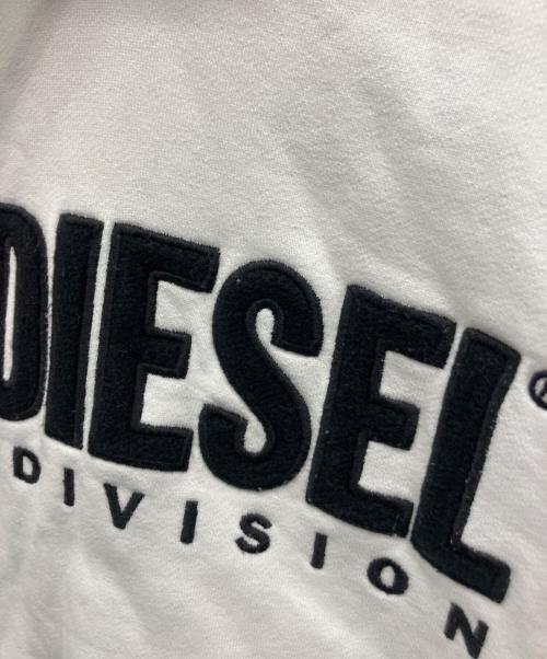DIESEL（ディーゼル）DIESEL (ディーゼル) プルオーバーパーカー ホワイト サイズ:XSの古着・服飾アイテム