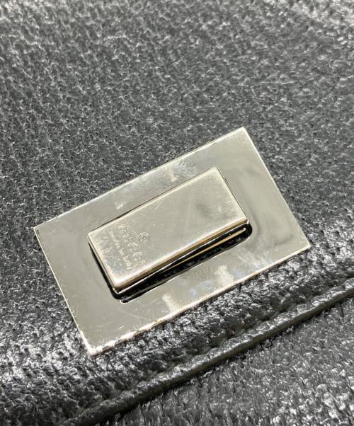 GUCCI（グッチ）GUCCI (グッチ) 2つ折り財布 ブラックの古着・服飾アイテム