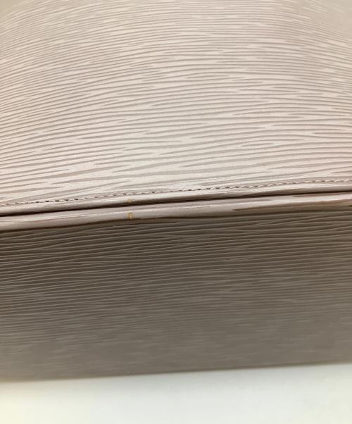 LOUIS VUITTON（ルイ ヴィトン）LOUIS VUITTON (ルイ ヴィトン) ショルダーバッグ パープルの古着・服飾アイテム