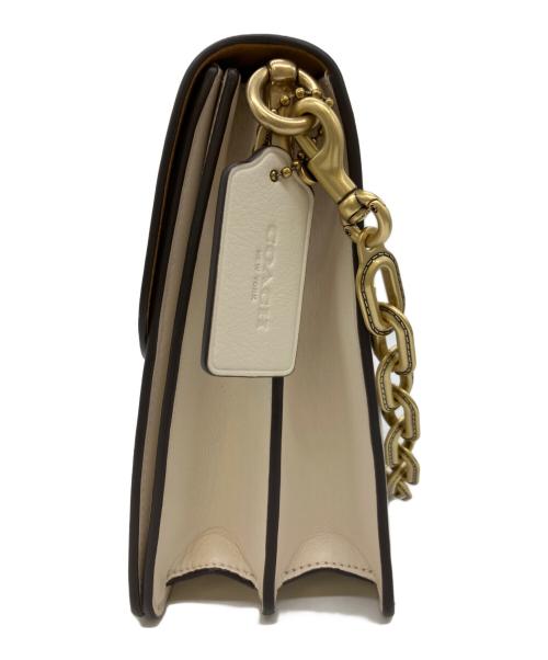 COACH（コーチ）COACH (コーチ) ショルダーバッグ アイボリー×ゴールドの古着・服飾アイテム