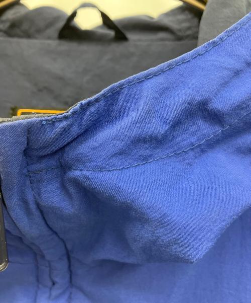 Eddie Bauer（エディーバウアー）Eddie Bauer (エディーバウアー) ナイロンジャケット ブルー×ネイビー サイズ:Mの古着・服飾アイテム