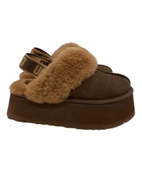 UGG（アグ）UGG (アグ) サンダル ブラウン サイズ:24の古着・服飾アイテム