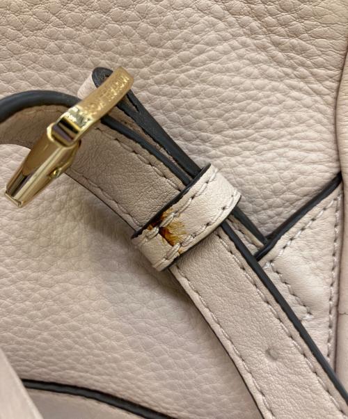 MICHAEL KORS（マイケルコース）MICHAEL KORS (マイケルコース) リュック ベージュの古着・服飾アイテム