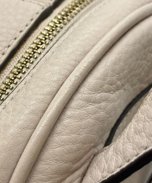 MICHAEL KORS（マイケルコース）MICHAEL KORS (マイケルコース) リュック ベージュの古着・服飾アイテム