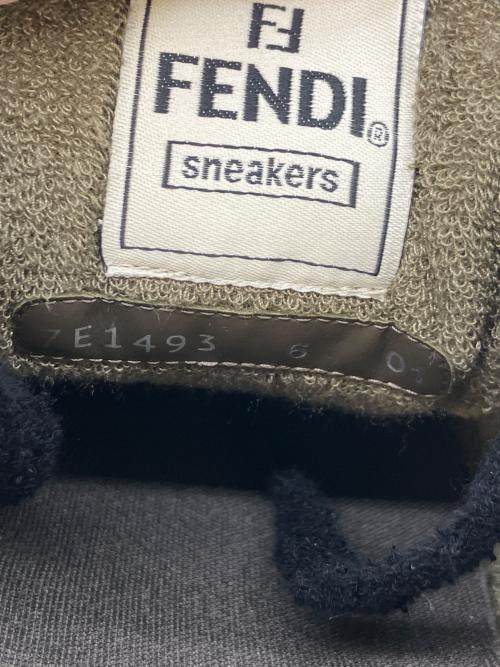 FENDI（フェンディ）FENDI (フェンディ) スニーカー ホワイト×ブラック サイズ:６の古着・服飾アイテム