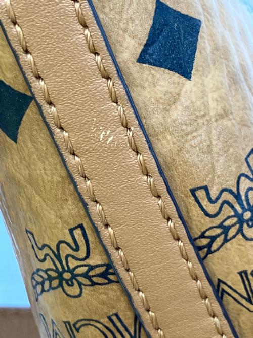 MCM（エムシーエム）MCM (エムシーエム) ショルダーバッグ ブラウンの古着・服飾アイテム