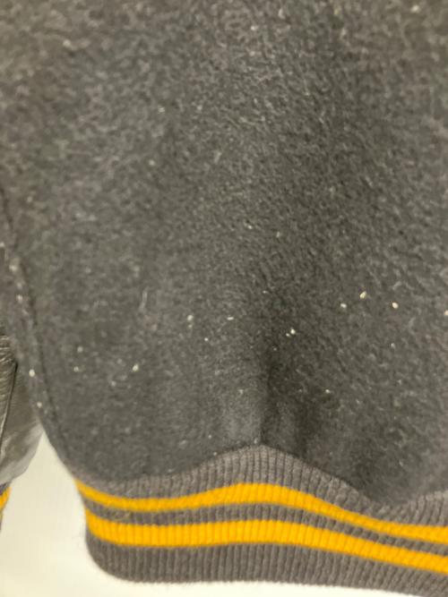 Golden Bear（ゴールデンベア）Golden Bear (ゴールデンベア) スタジャン ブラック×イエロー サイズ:XLの古着・服飾アイテム
