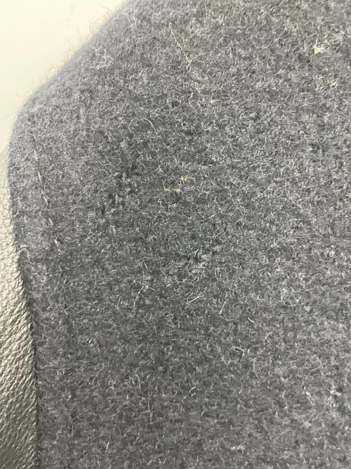Golden Bear（ゴールデンベア）Golden Bear (ゴールデンベア) スタジャン ブラック×イエロー サイズ:XLの古着・服飾アイテム