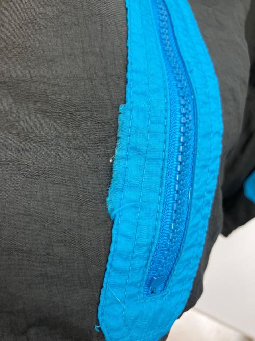 adidas Originals（アディダスオリジナル）adidas Originals (アディダスオリジナル) トラックジャケット スカイブルー×ブラック サイズ:XLの古着・服飾アイテム