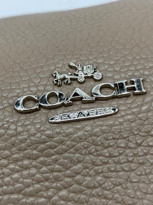 COACH（コーチ）COACH (コーチ) ショルダーバッグ ベージュの古着・服飾アイテム