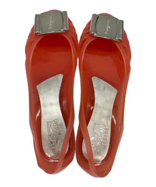 Salvatore Ferragamo（サルヴァトーレ フェラガモ）Salvatore Ferragamo (サルヴァトーレ フェラガモ) ラバーパンプス オレンジ サイズ:5の古着・服飾アイテム