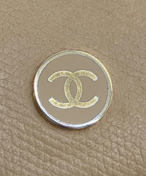 CHANEL（シャネル）CHANEL (シャネル) 3つ折り財布 ベージュの古着・服飾アイテム
