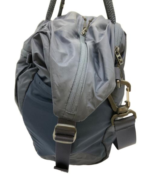 on（オン）On (オン) TRACK PACK LITE ネイビーの古着・服飾アイテム