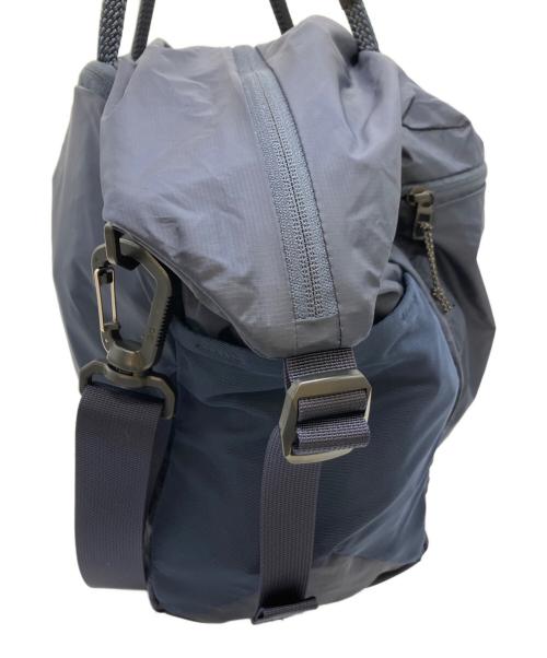 on（オン）On (オン) TRACK PACK LITE ネイビーの古着・服飾アイテム