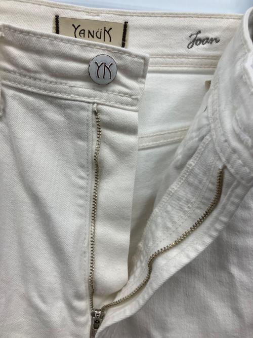 YANUK（ヤヌーク）YANUK (ヤヌーク) デニムパンツ ホワイト サイズ:23の古着・服飾アイテム
