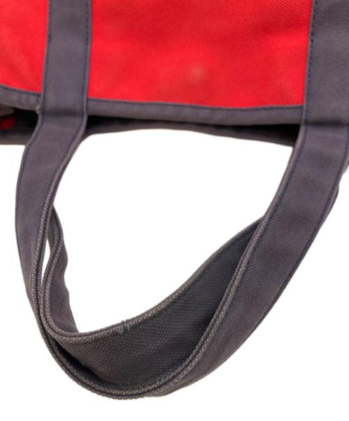 Vivienne Westwood（ヴィヴィアンウエストウッド）Vivienne Westwood (ヴィヴィアンウエストウッド) トートバッグ レッド×ネイビーの古着・服飾アイテム