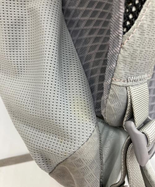 THE NORTH FACE（ザ ノース フェイス）THE NORTH FACE (ザ ノース フェイス) バックパック グレー×ピンクの古着・服飾アイテム