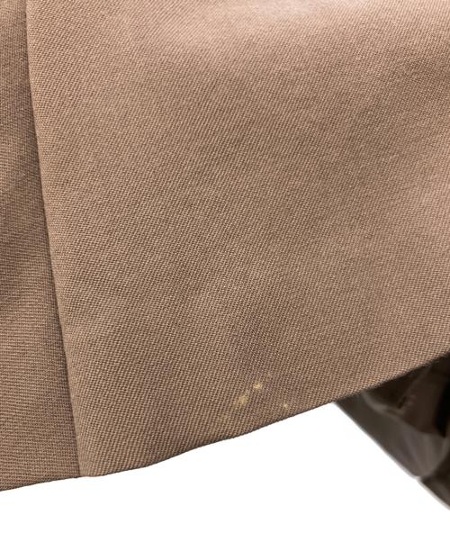ISSEY MIYAKE FETE（イッセイミヤケフェット）ISSEY MIYAKE FETE (イッセイミヤケフェット) スカート グレー サイズ:2の古着・服飾アイテム