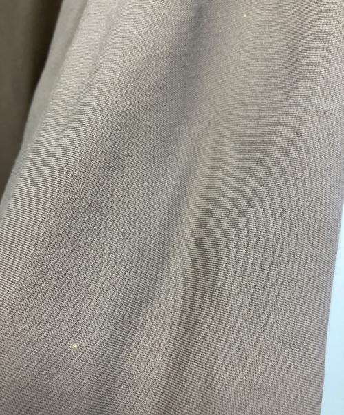 ISSEY MIYAKE FETE（イッセイミヤケフェット）ISSEY MIYAKE FETE (イッセイミヤケフェット) スカート グレー サイズ:2の古着・服飾アイテム