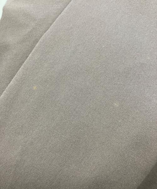 ISSEY MIYAKE FETE（イッセイミヤケフェット）ISSEY MIYAKE FETE (イッセイミヤケフェット) スカート グレー サイズ:2の古着・服飾アイテム