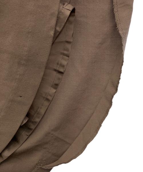 ISSEY MIYAKE FETE（イッセイミヤケフェット）ISSEY MIYAKE FETE (イッセイミヤケフェット) スカート グレー サイズ:2の古着・服飾アイテム