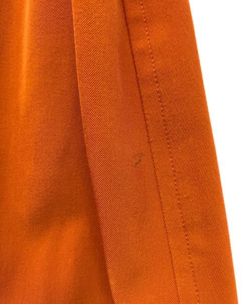 ISSEY MIYAKE（イッセイミヤケ）ISSEY MIYAKE (イッセイミヤケ) スカート オレンジ サイズ:2の古着・服飾アイテム