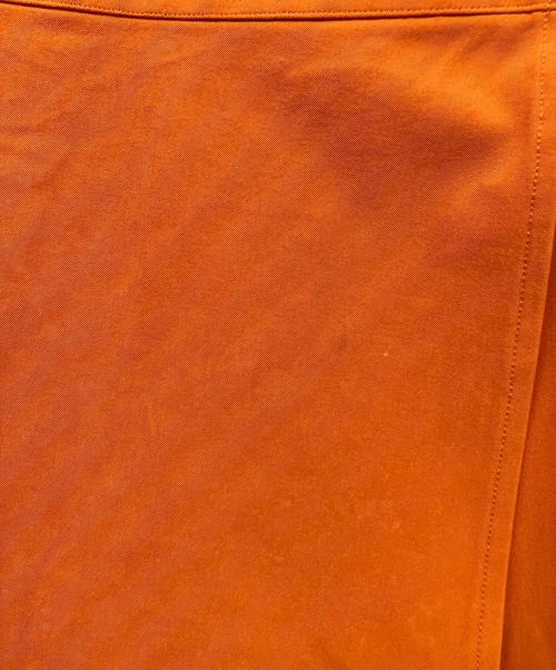 ISSEY MIYAKE（イッセイミヤケ）ISSEY MIYAKE (イッセイミヤケ) スカート オレンジ サイズ:2の古着・服飾アイテム