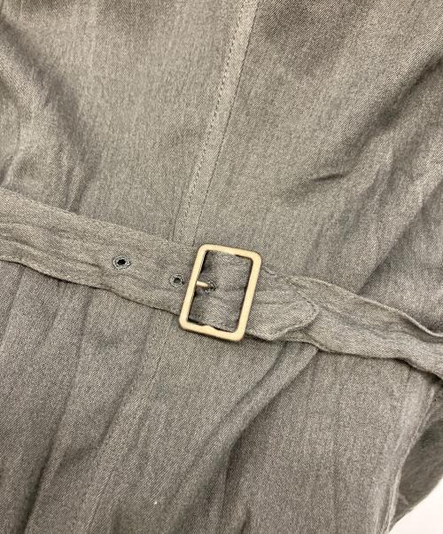 ISSEY MIYAKE（イッセイミヤケ）ISSEY MIYAKE (イッセイミヤケ) ベスト グレー サイズ:Lの古着・服飾アイテム