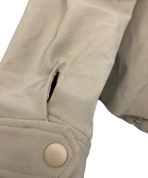 ISSEY MIYAKE（イッセイミヤケ）ISSEY MIYAKE (イッセイミヤケ) スタンドカラージャケット ベージュ サイズ:2の古着・服飾アイテム