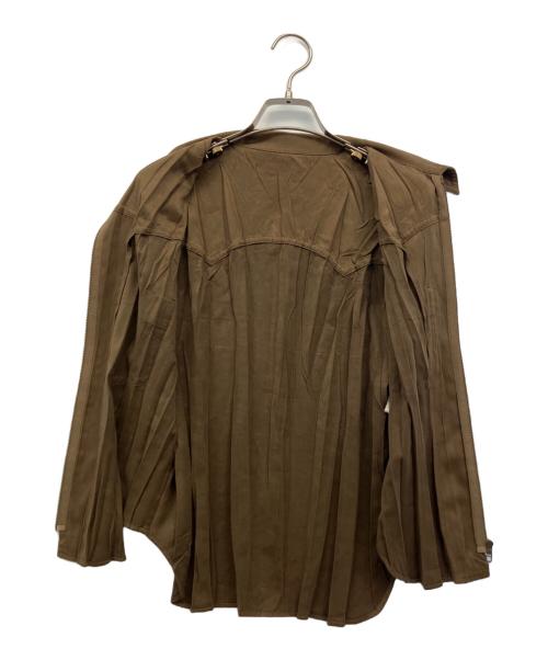 ISSEY MIYAKE（イッセイミヤケ）ISSEY MIYAKE (イッセイミヤケ) ノースリーブシャツ ブラウン サイズ:Mの古着・服飾アイテム
