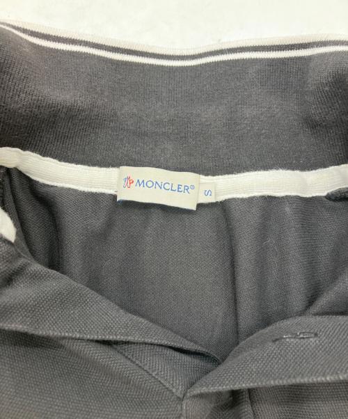 MONCLER（モンクレール）MONCLER (モンクレール) 半袖ポロシャツ ブラック サイズ:Sの古着・服飾アイテム