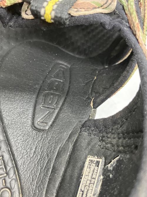 KEEN（キーン）KEEN (キーン) ストラップサンダル ブラック×グリーン サイズ:26.5の古着・服飾アイテム