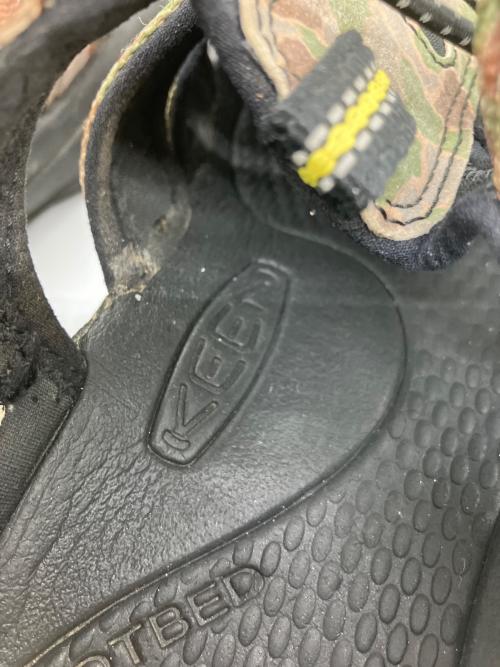 KEEN（キーン）KEEN (キーン) ストラップサンダル ブラック×グリーン サイズ:26.5の古着・服飾アイテム