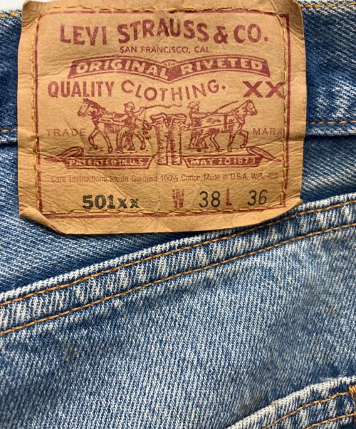 LEVI'S（リーバイス）LEVI'S (リーバイス) デニムパンツ インディゴ サイズ: W38×L36の古着・服飾アイテム