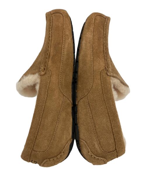 UGG（アグ）UGG (アグ) モカシンシューズ ブラウン サイズ:28の古着・服飾アイテム