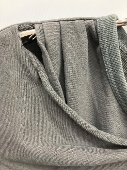 MAISON SPECIAL（メゾンスペシャル）MAISON SPECIAL (メゾンスペシャル) ツイストカットオフスウェットトップ グレー サイズ:Fの古着・服飾アイテム