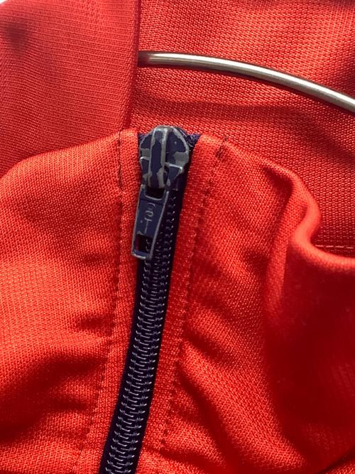 adidas Originals（アディダスオリジナル）adidas originals (アディダスオリジナル) トラックジャケット レッド×ネイビー サイズ:‐の古着・服飾アイテム