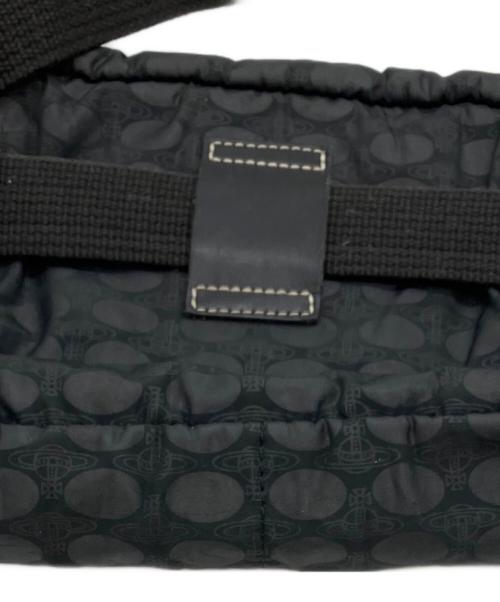 Vivienne Westwood（ヴィヴィアンウエストウッド）Vivienne Westwood (ヴィヴィアンウエストウッド) ウエストバッグ ブラックの古着・服飾アイテム