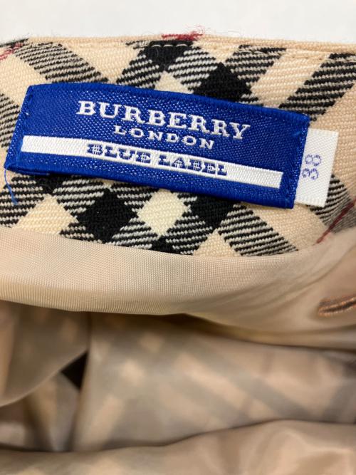 BURBERRY BLUE LABEL（バーバリー ブルー レーベル）BURBERRY BLUE LABEL (バーバリー ブルー レーベル) スカート ベージュ サイズ:38の古着・服飾アイテム