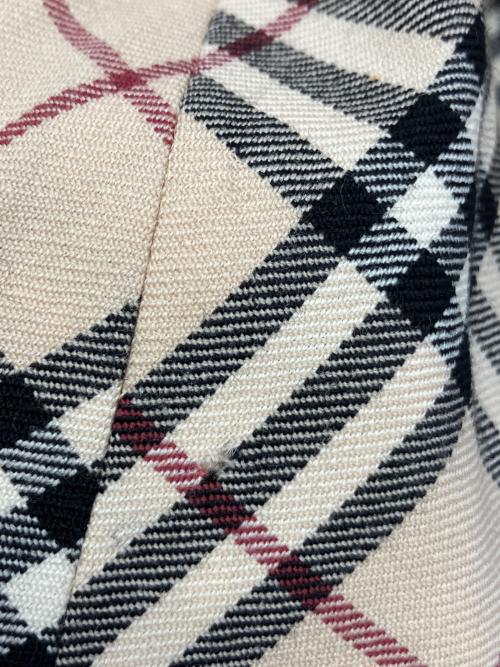 BURBERRY BLUE LABEL（バーバリー ブルー レーベル）BURBERRY BLUE LABEL (バーバリー ブルー レーベル) スカート ベージュ サイズ:38の古着・服飾アイテム