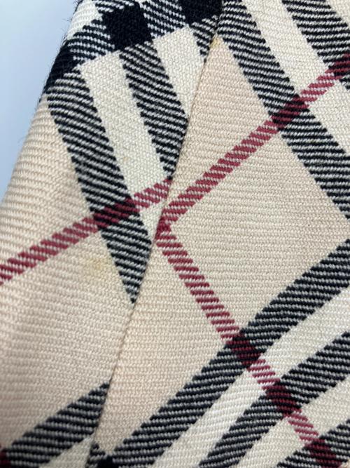 BURBERRY BLUE LABEL（バーバリー ブルー レーベル）BURBERRY BLUE LABEL (バーバリー ブルー レーベル) スカート ベージュ サイズ:38の古着・服飾アイテム