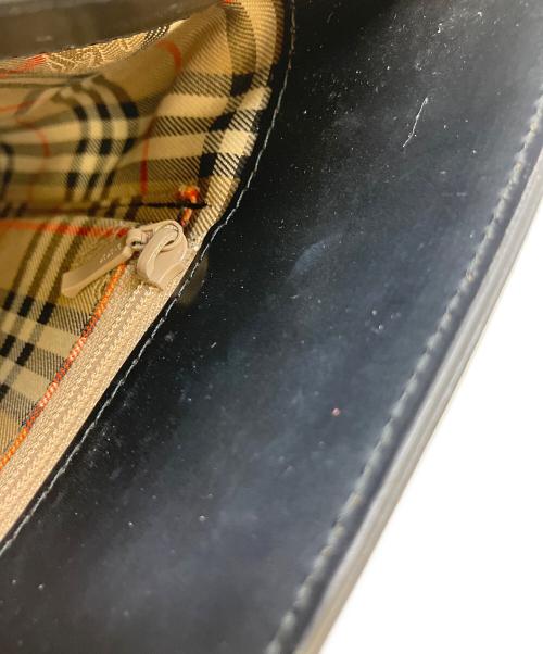 BURBERRY（バーバリー）BURBERRY (バーバリー) ショルダーバッグ ブラック×ベージュの古着・服飾アイテム