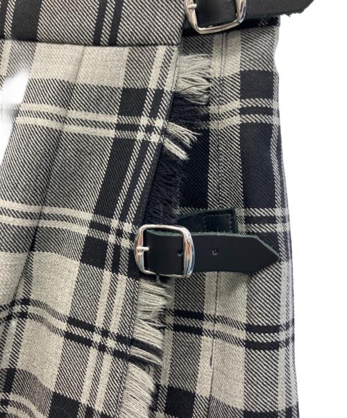 O'NEIL OF DUBLIN（オニールオブダブリン）O'NEIL OF DUBLIN (オニールオブダブリン) 巻きスカート グレー×ブラック サイズ:US6の古着・服飾アイテム