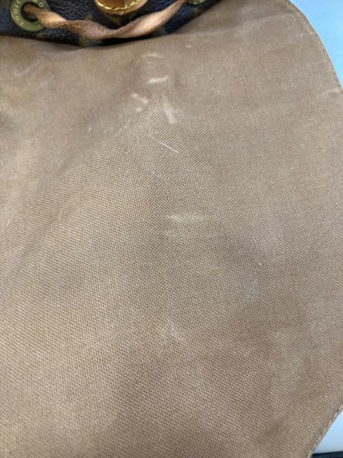 LOUIS VUITTON（ルイ ヴィトン）LOUIS VUITTON (ルイ ヴィトン) リュック ブラウンの古着・服飾アイテム