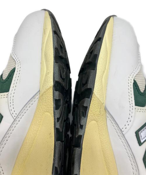 NEW BALANCE（ニューバランス）NEW BALANCE (ニューバランス) ローカットスニーカー ホワイト×グリーン サイズ:28の古着・服飾アイテム