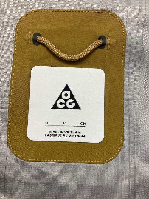 NIKE ACG（ナイキエーシージー）NIKE ACG (ナイキエーシージー) マウンテンパーカー ブラウン サイズ:Sの古着・服飾アイテム
