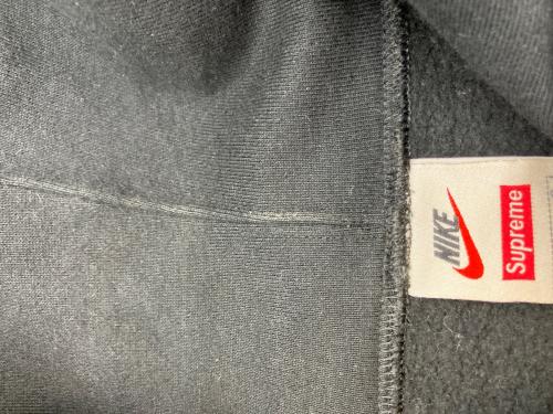 NIKE（ナイキ）NIKE (ナイキ) Supreme (シュプリーム) プルオーバーパーカー ブラック サイズ:Lの古着・服飾アイテム