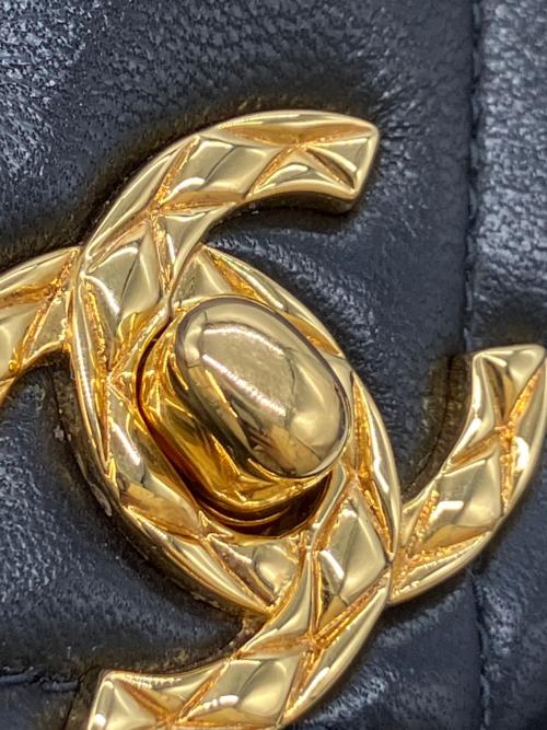 CHANEL（シャネル）CHANEL (シャネル) ショルダーバッグ ブラックの古着・服飾アイテム