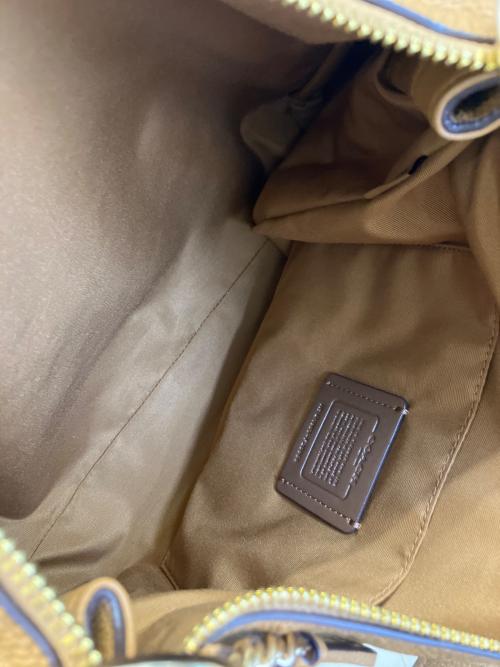 COACH（コーチ）COACH (コーチ) ショルダーバッグ ベージュの古着・服飾アイテム