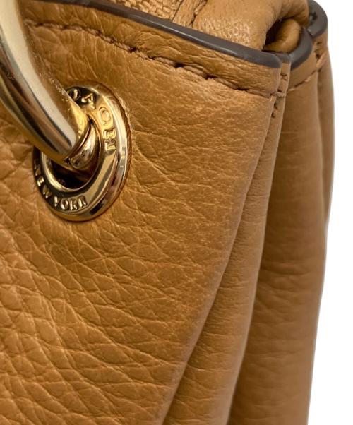COACH（コーチ）COACH (コーチ) ショルダーバッグ ベージュの古着・服飾アイテム